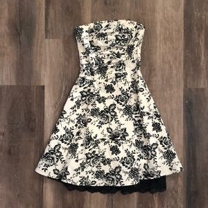 Floral Strapless Party Dress!